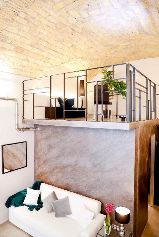 Post Industrial Loft Trastevere - Top Collection Rom Exterior foto