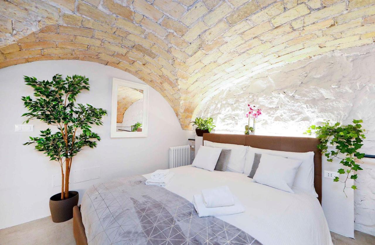 Post Industrial Loft Trastevere - Top Collection Rom Exterior foto