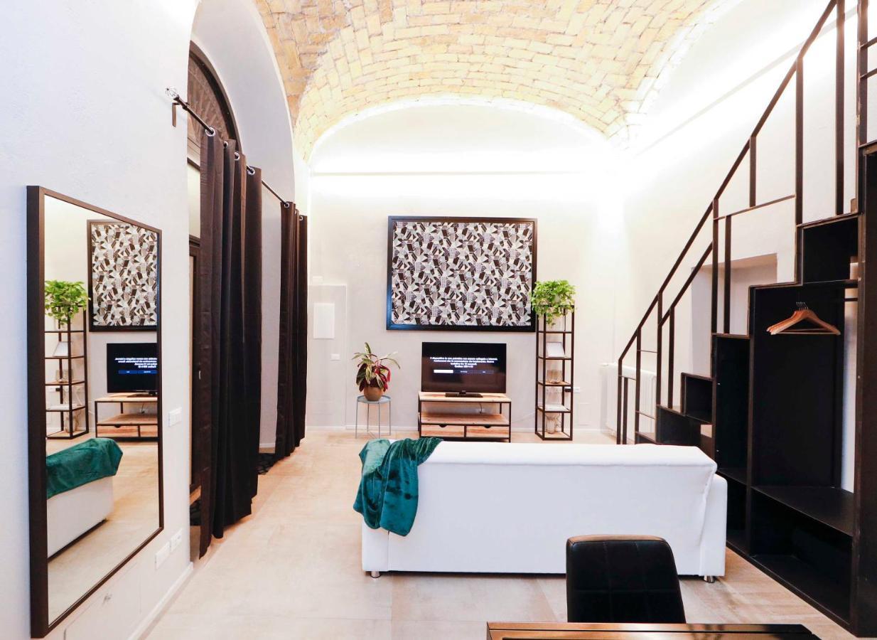 Post Industrial Loft Trastevere - Top Collection Rom Exterior foto