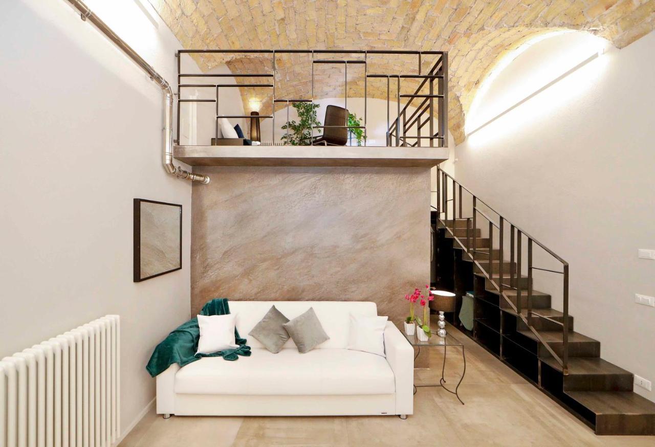 Post Industrial Loft Trastevere - Top Collection Rom Exterior foto